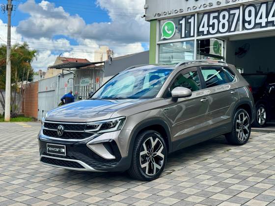 VOLKSWAGEN TAOS 1.4 250 TSI TOTAL FLEX HIGHLINE AUTOMÁTICO